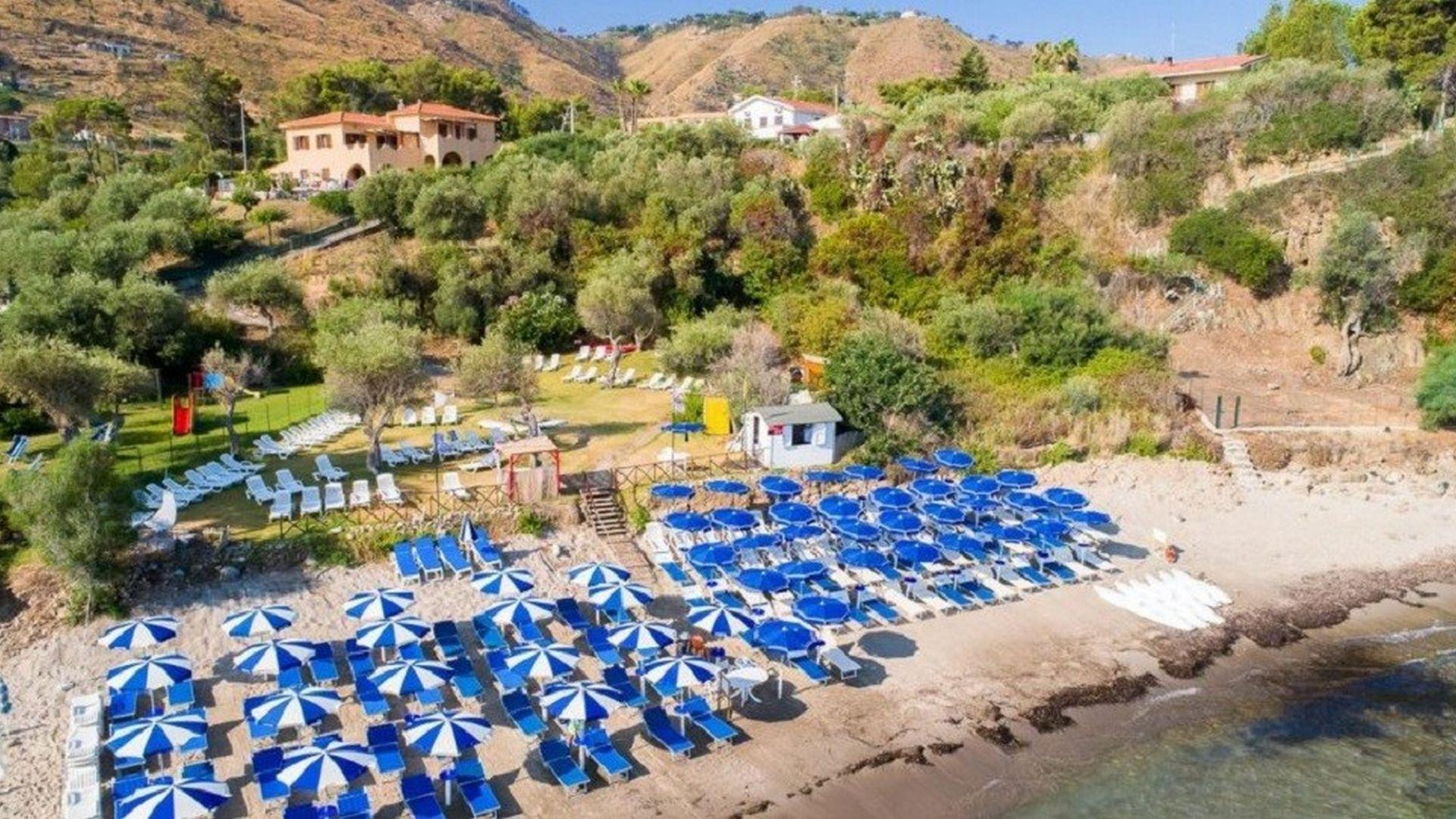 Cefal&ugrave; Resort